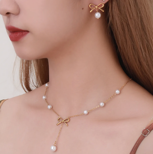 Classic Bow Pearl Set