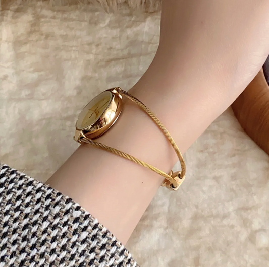 Serene Gold Wire-Wrap Watch