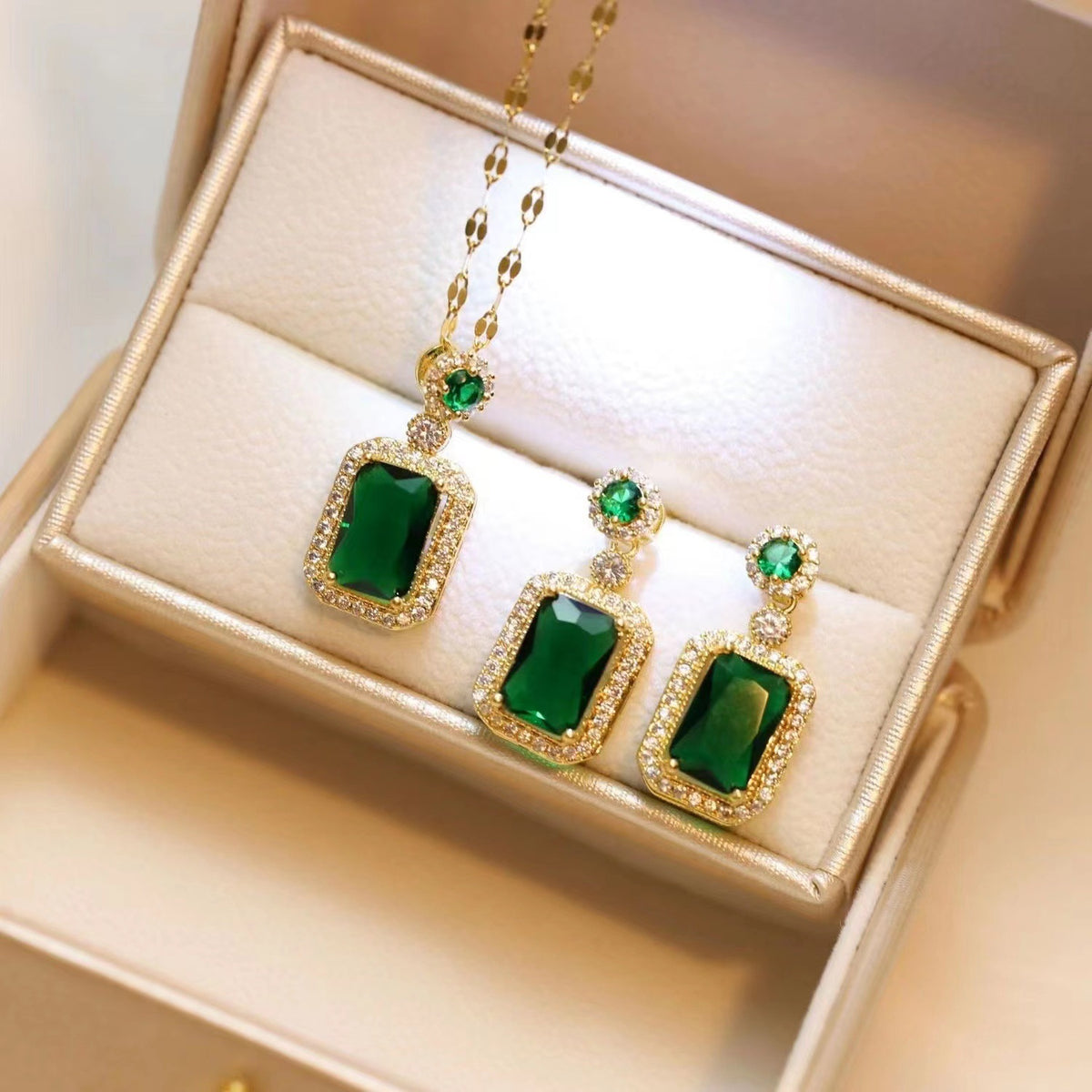 Regal Rectangular Emerald Ensemble