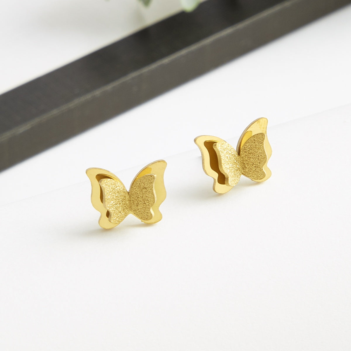 The Golden Papillon Cascade Set