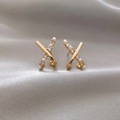 Intertwined Radiance Studs