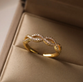 Amara Ring