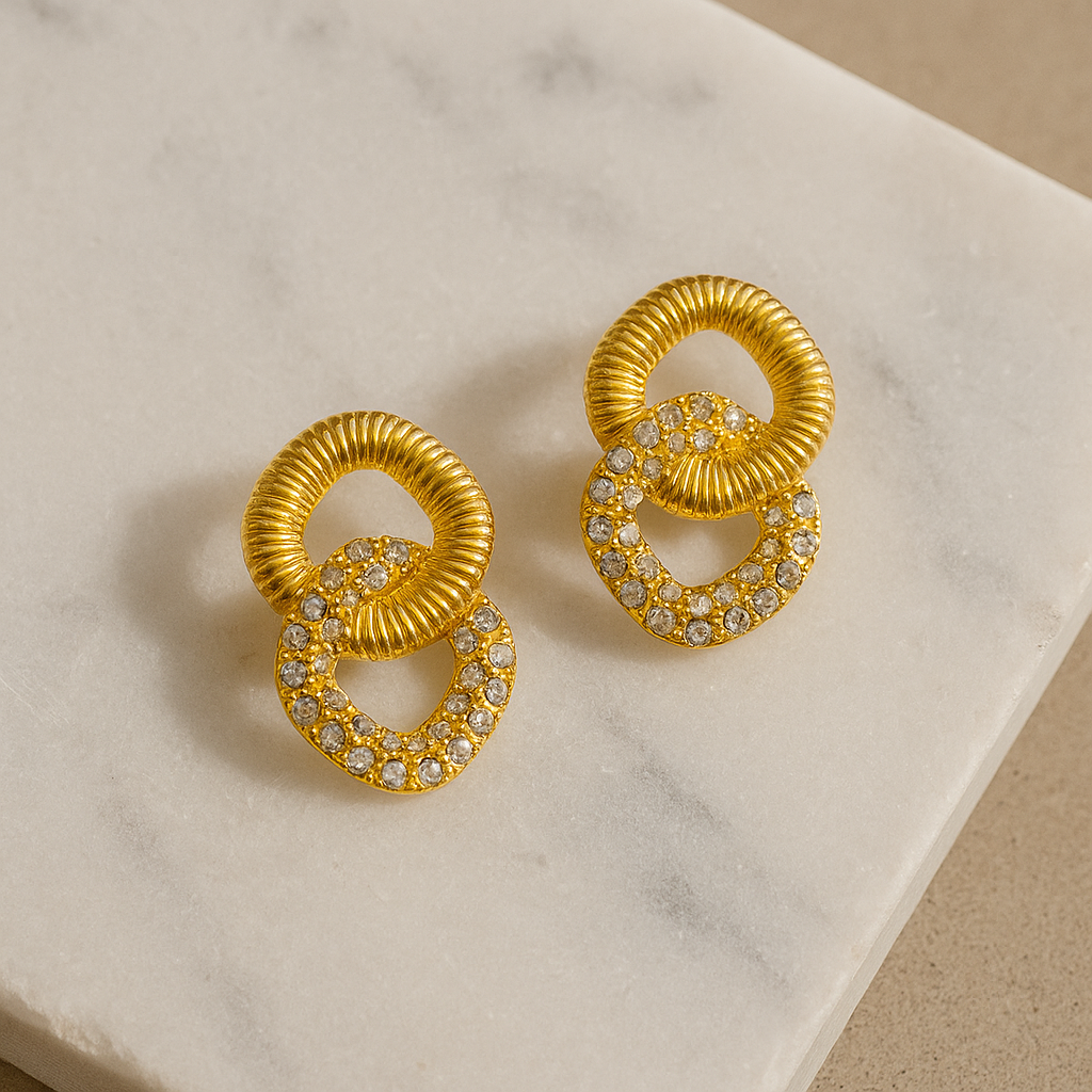 Ribbed & Crystal Link Earrings
