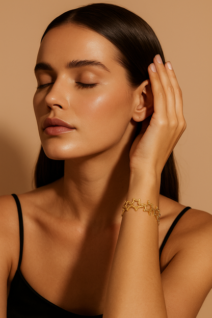 Elegant Star Cuff