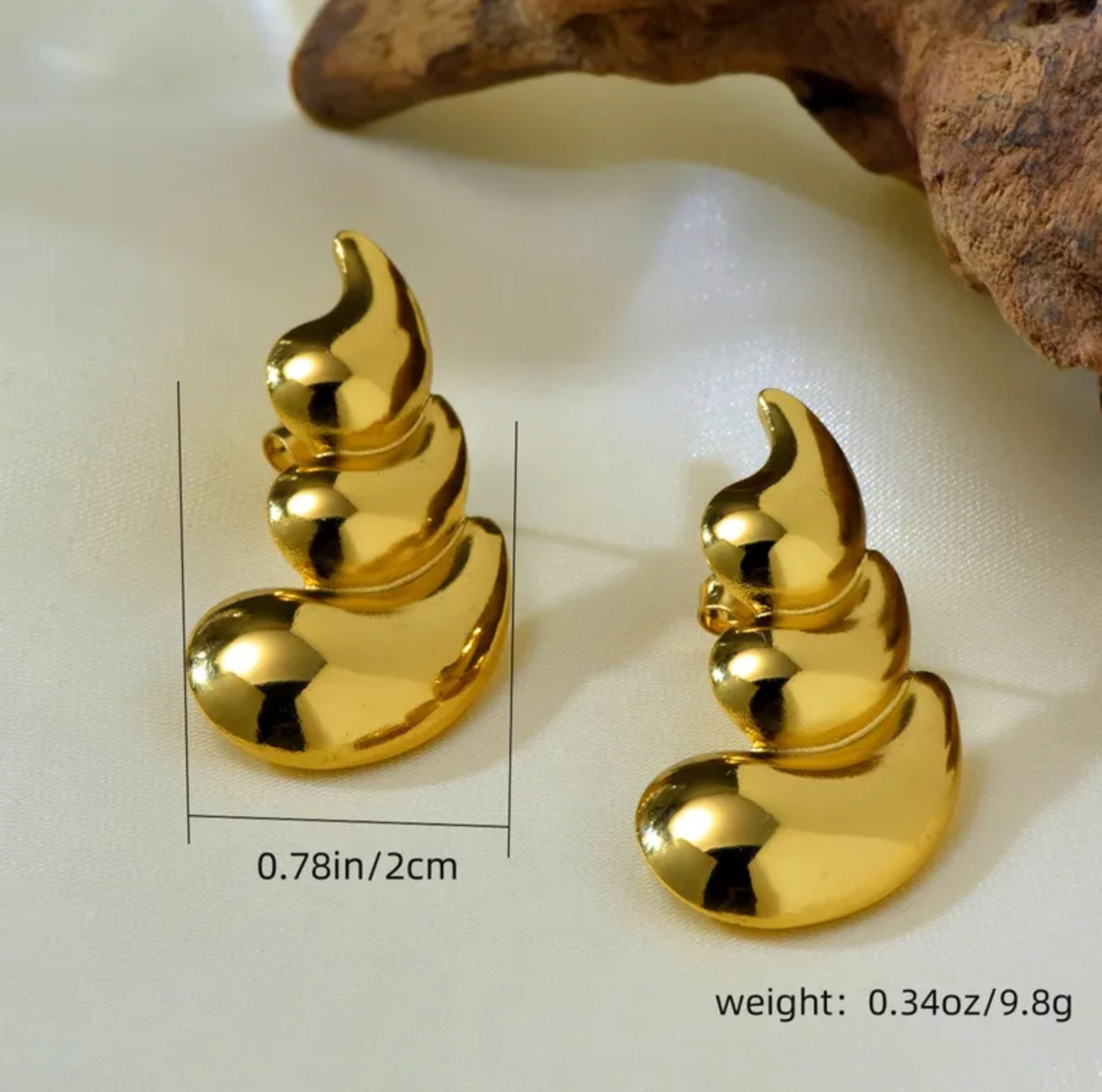 Comma Drop Studs