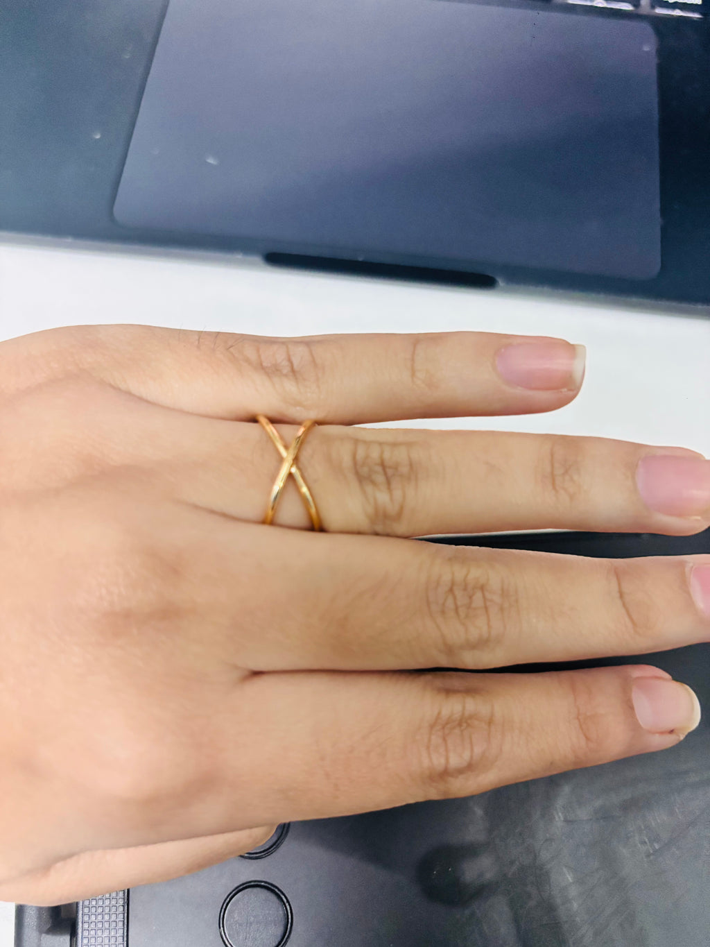 Criss-Cross Ring