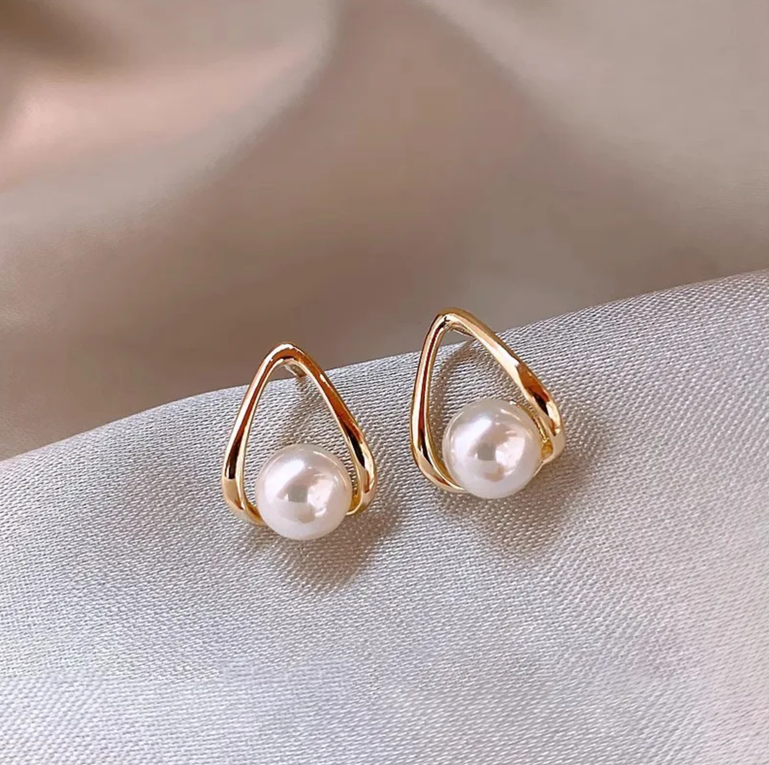 Encased Pearl Studs