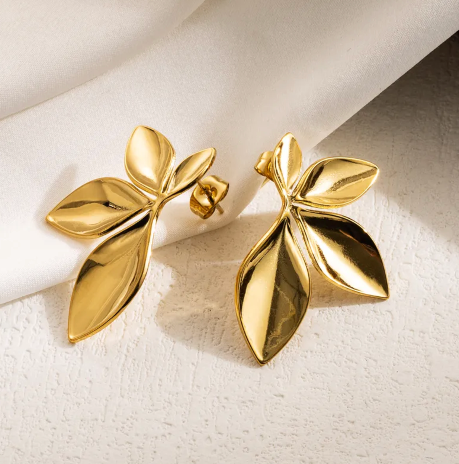 Golden Leaf Luxe Earrings