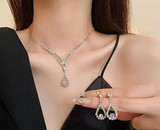 Midnight Radiance Teardrop Set