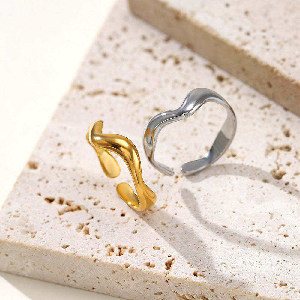 The Organic Contour Ring