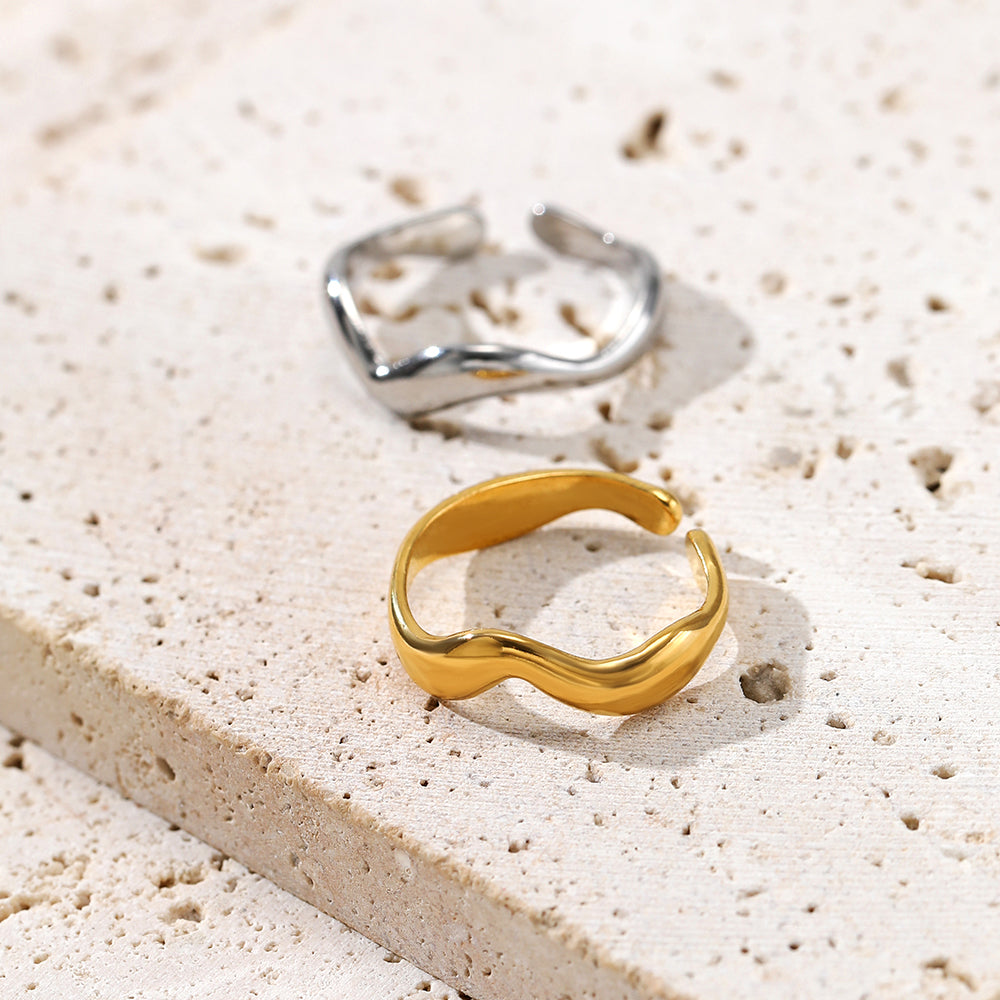 The Organic Contour Ring