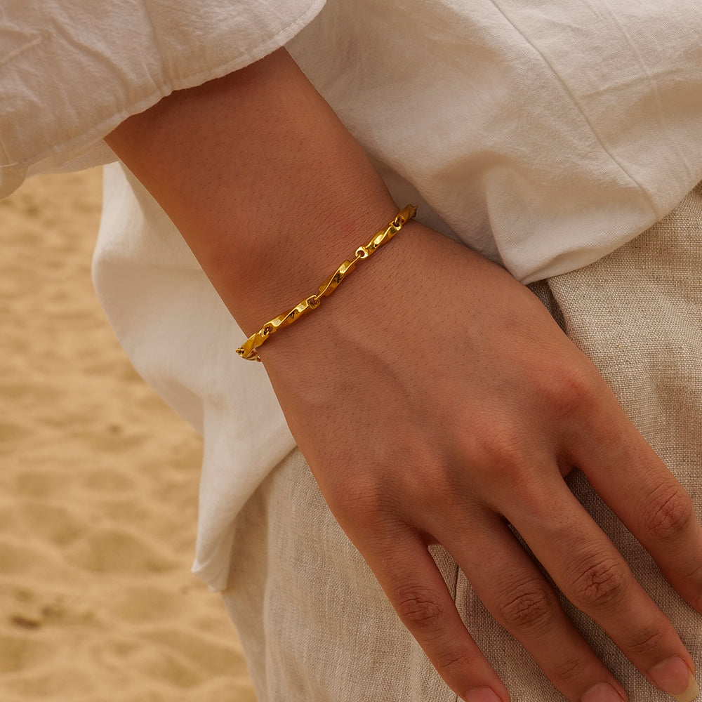 Gold Plated Retro Bracelet