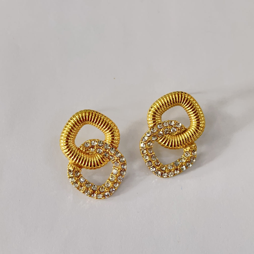 Ribbed & Crystal Link Earrings