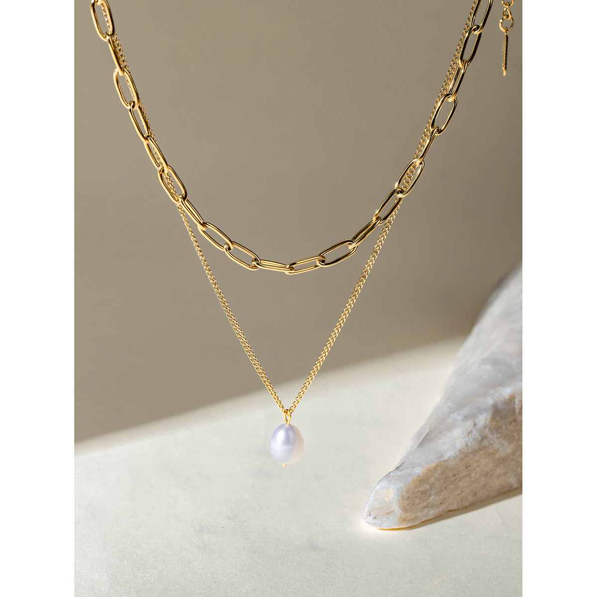 Elegant Pearl Link Layered Necklace
