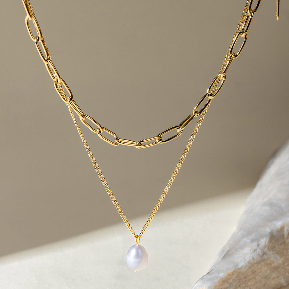 Elegant Pearl Link Layered Necklace