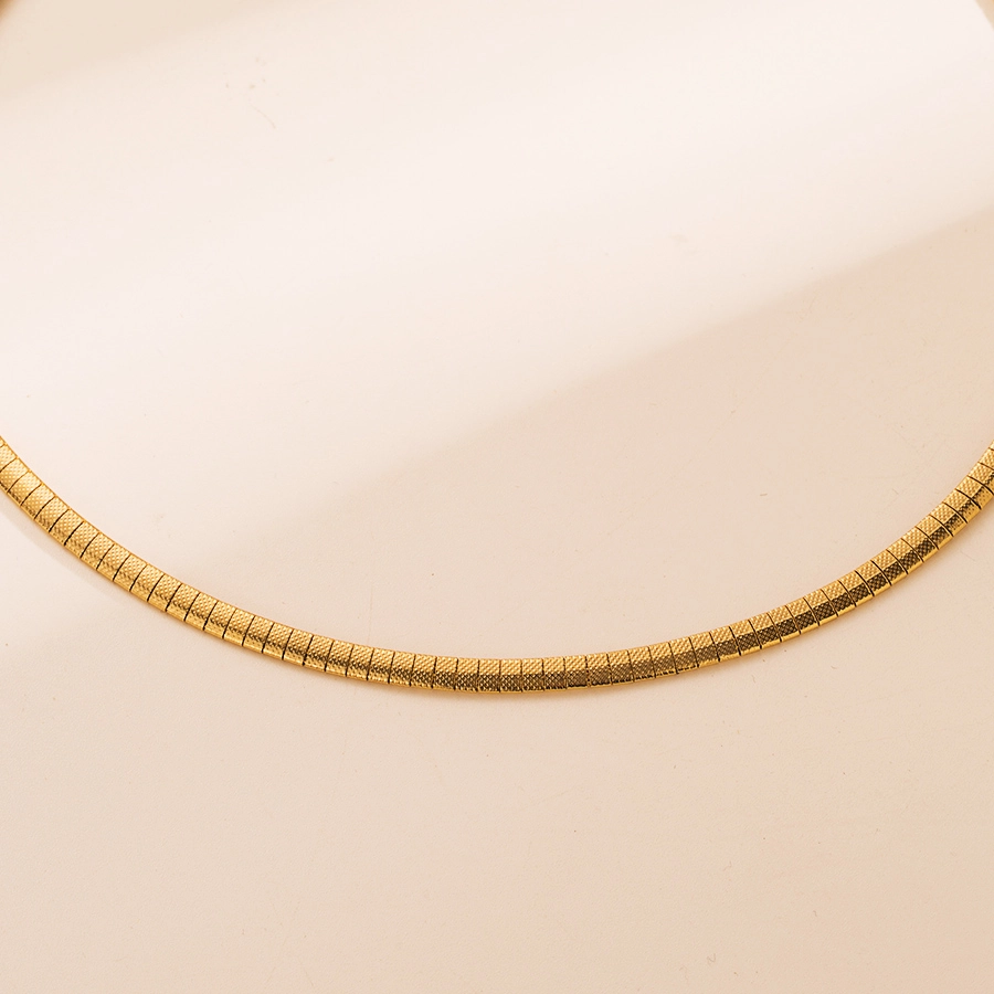 The Omega Choker