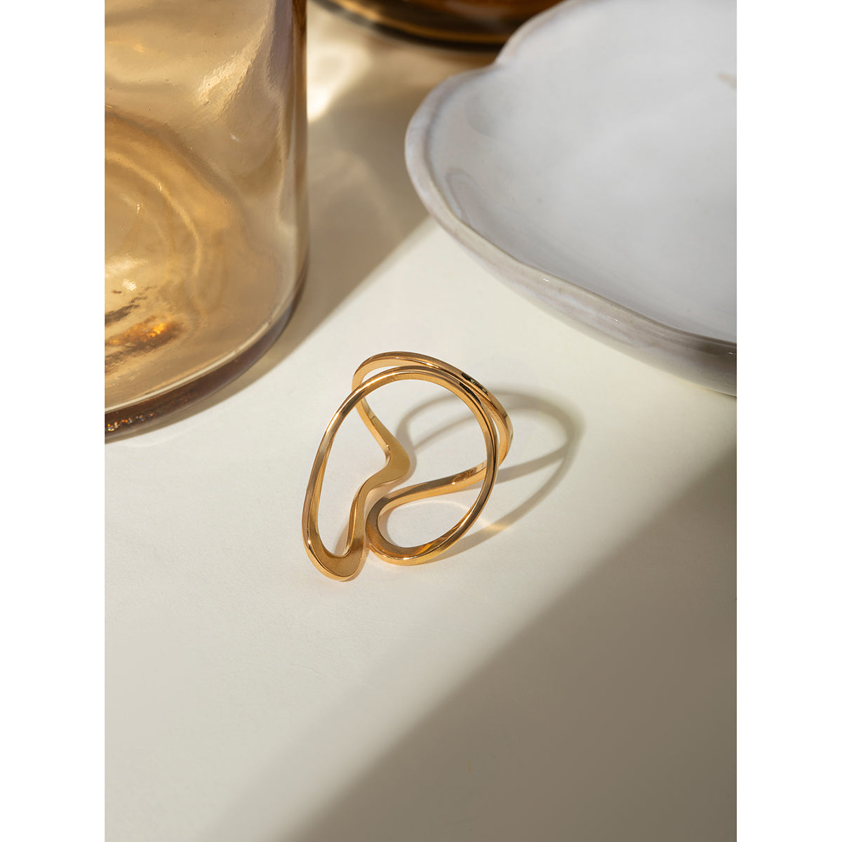 Lustrous Ribbon Ring