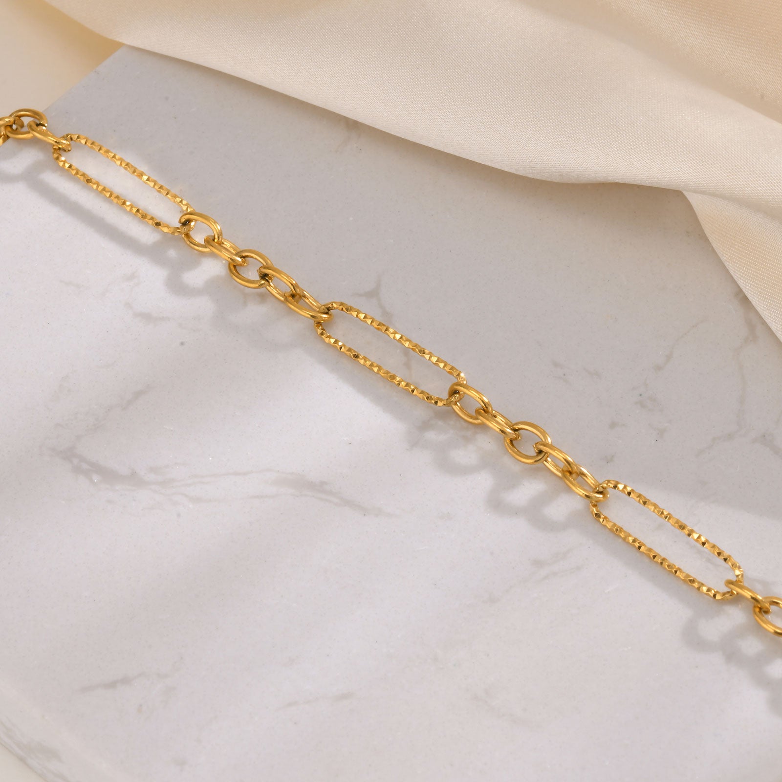 Golden Luxe Link Necklace