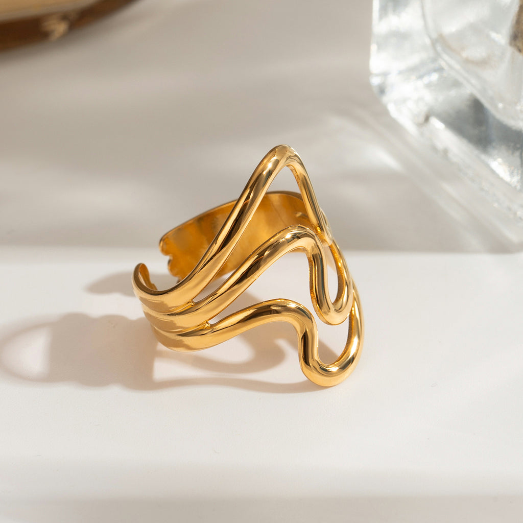 Ethereal Flow Ring