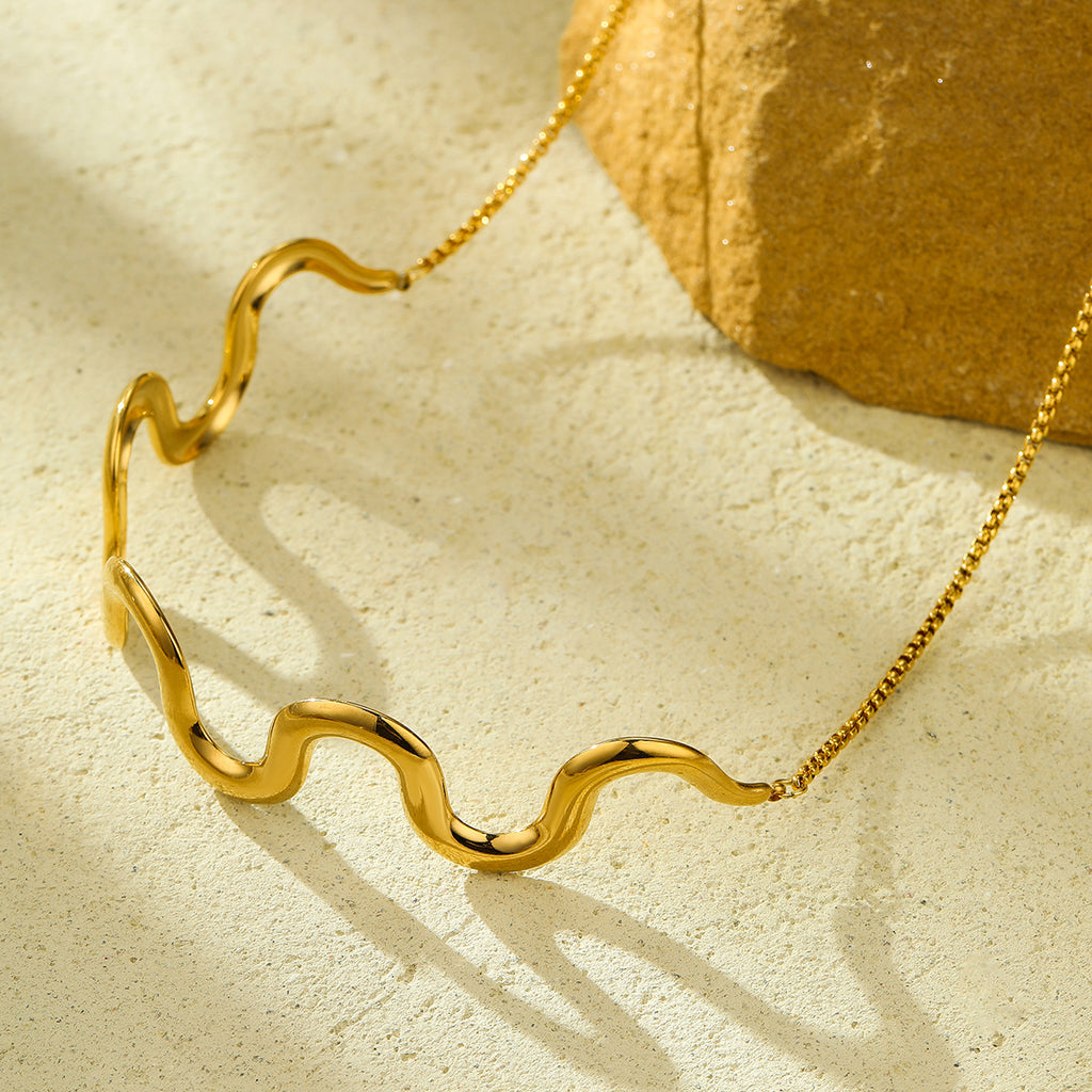 Gold Plater Waves Necklace