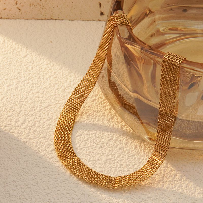 Radiance Mesh Choker