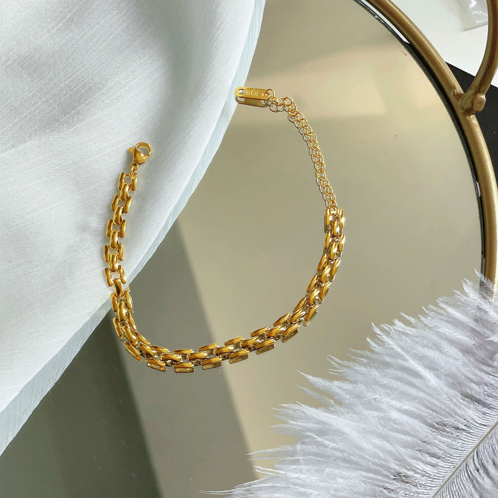 Gold Link Chain Bracelet