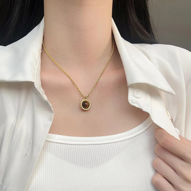 The Tiger's Eye Set
