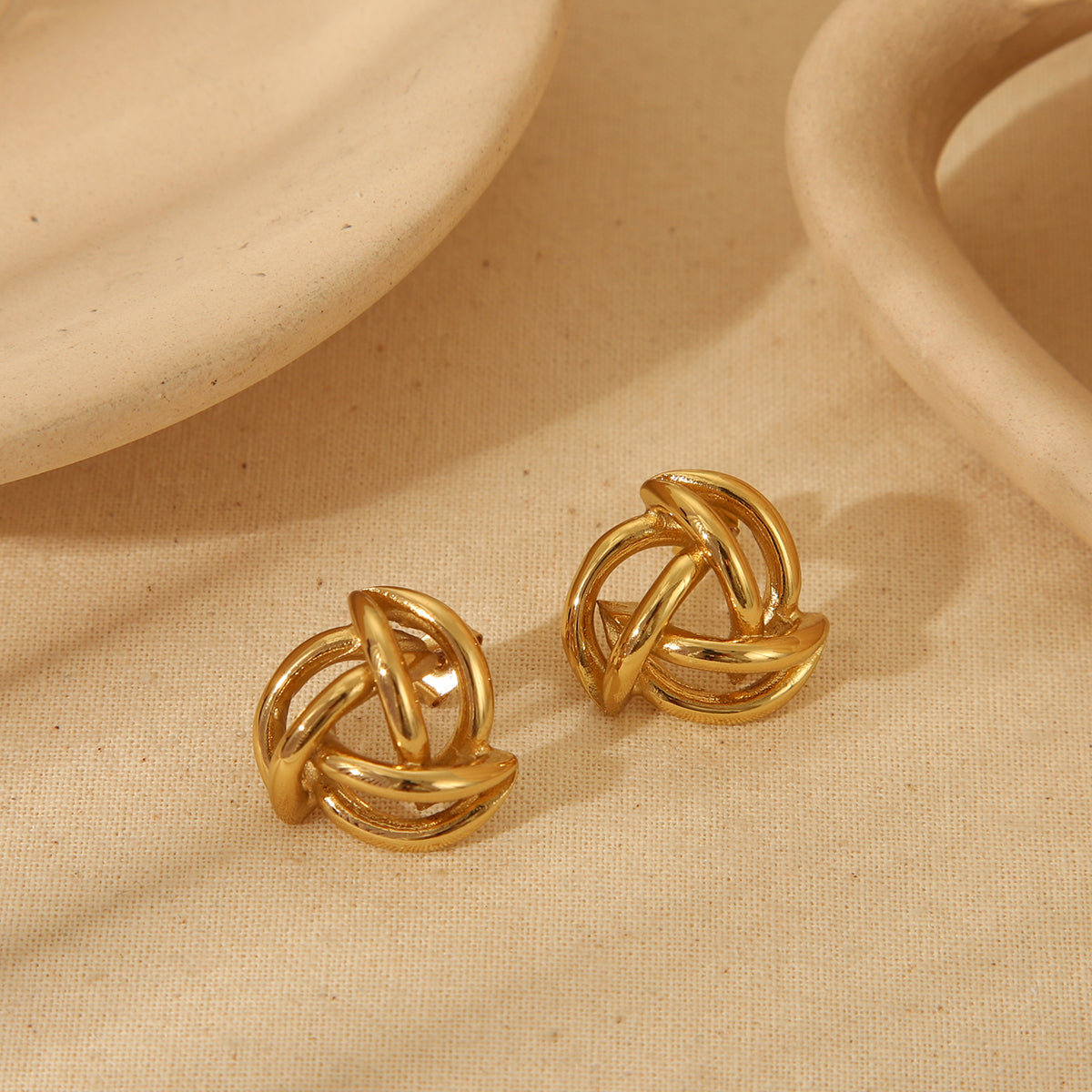 Irregular Hollow Studs