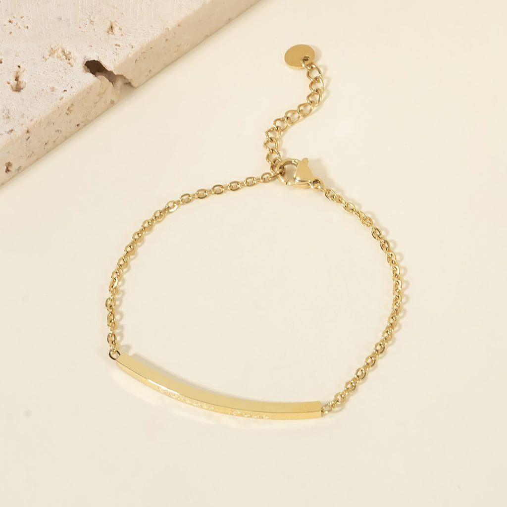 Geometric Bar Necklace