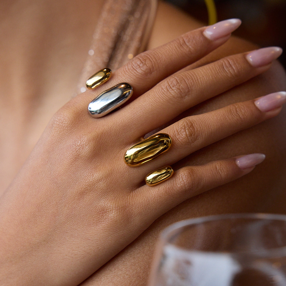 Capsule Ring
