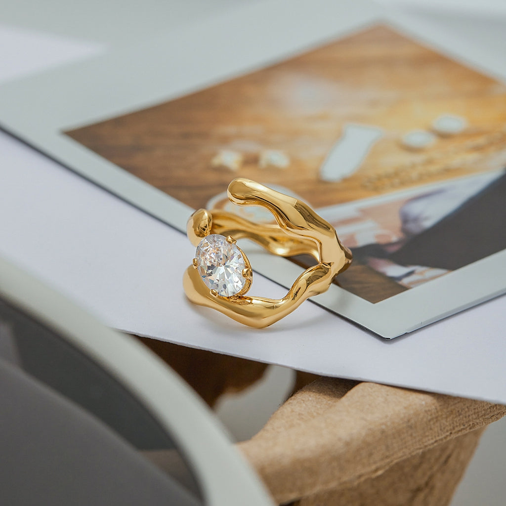 Organic Flow Crystal Ring