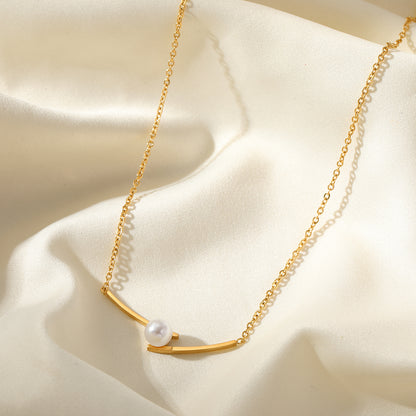 Pearl Arc Necklace