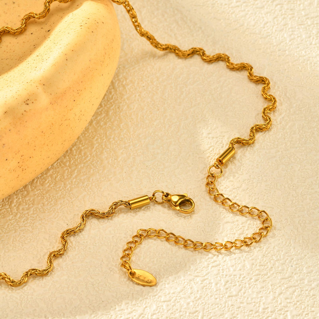 Golden Current Necklace