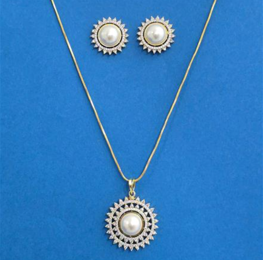 Pearl Sunburst Pendant Set