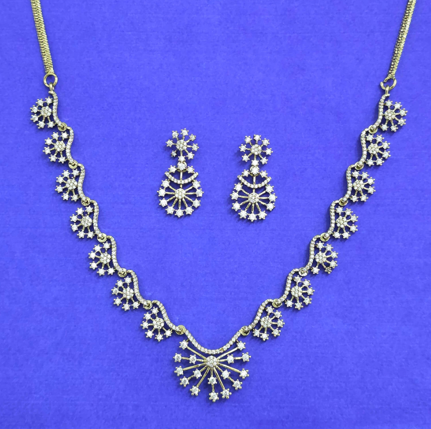 Radiating Bloom Link Necklace Set