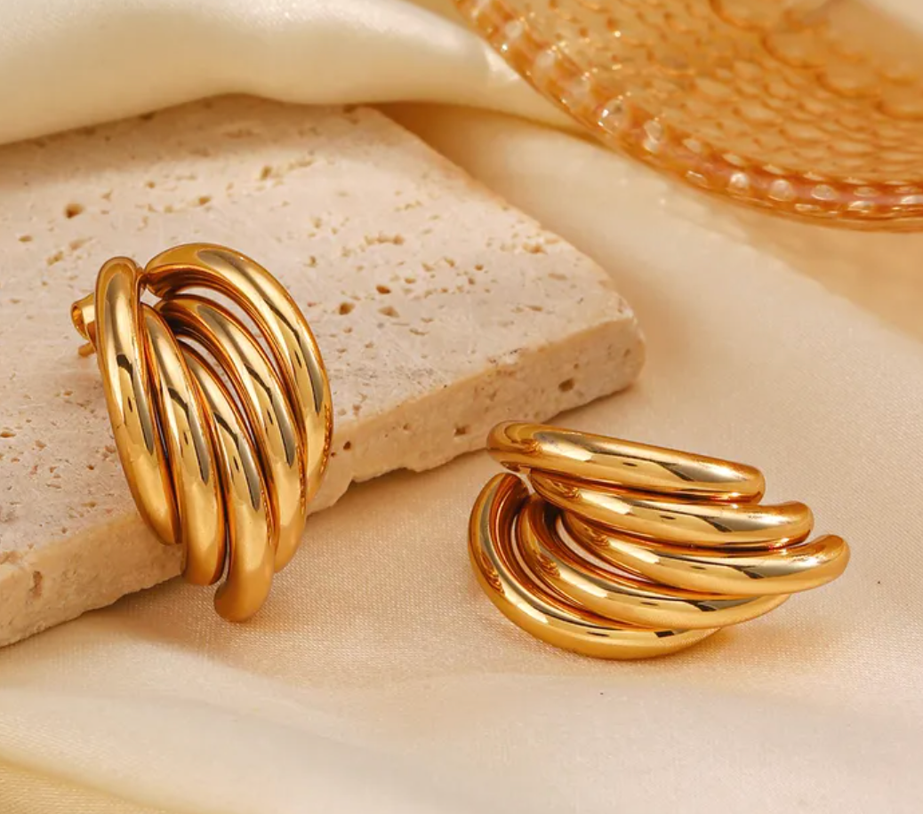 Infinity Orbit Studs