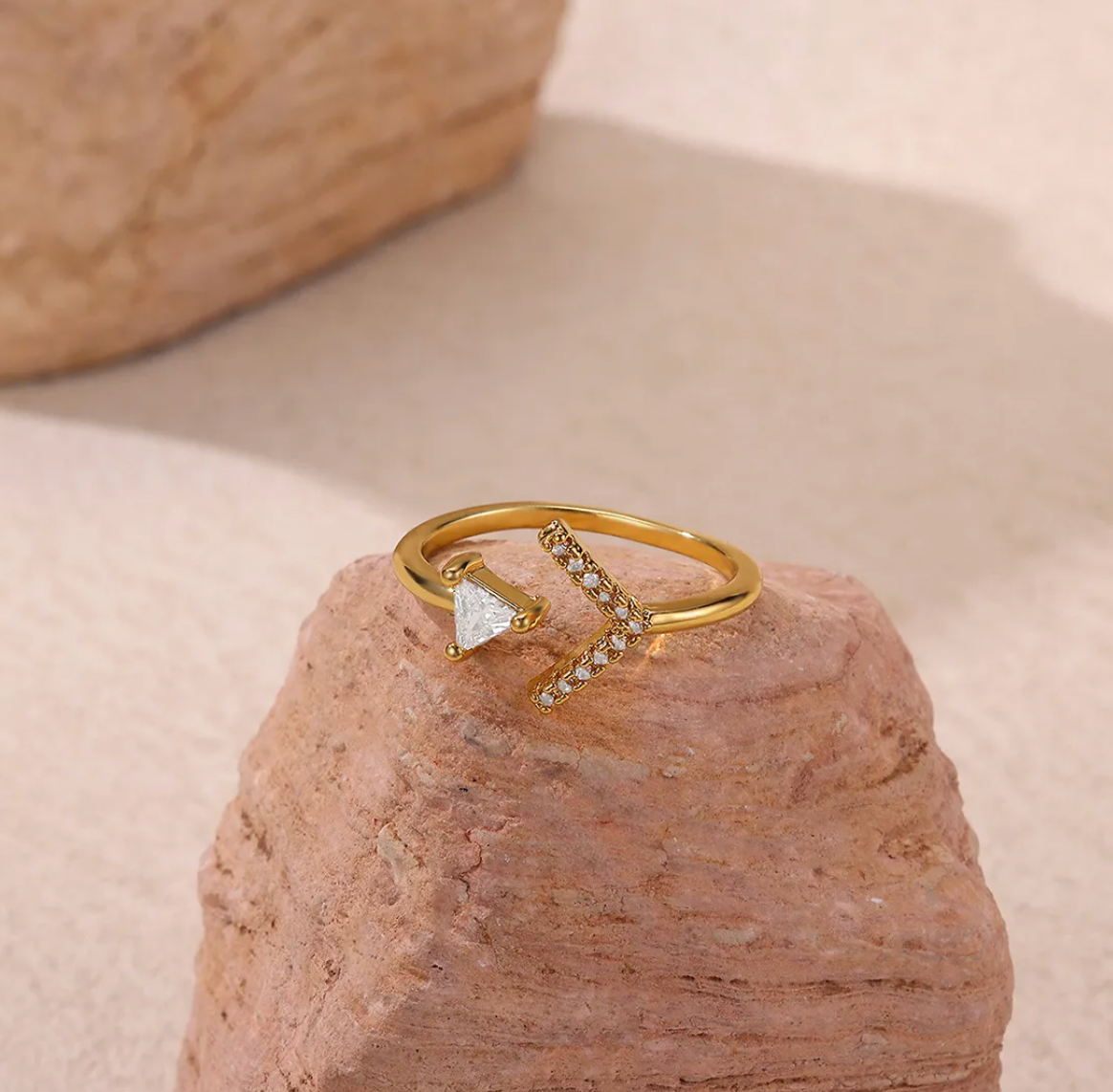 Twist & Glimmer Ring
