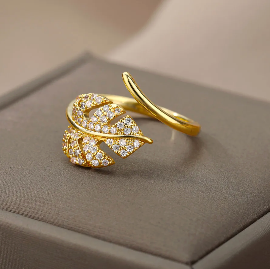 Golden Palm Ring
