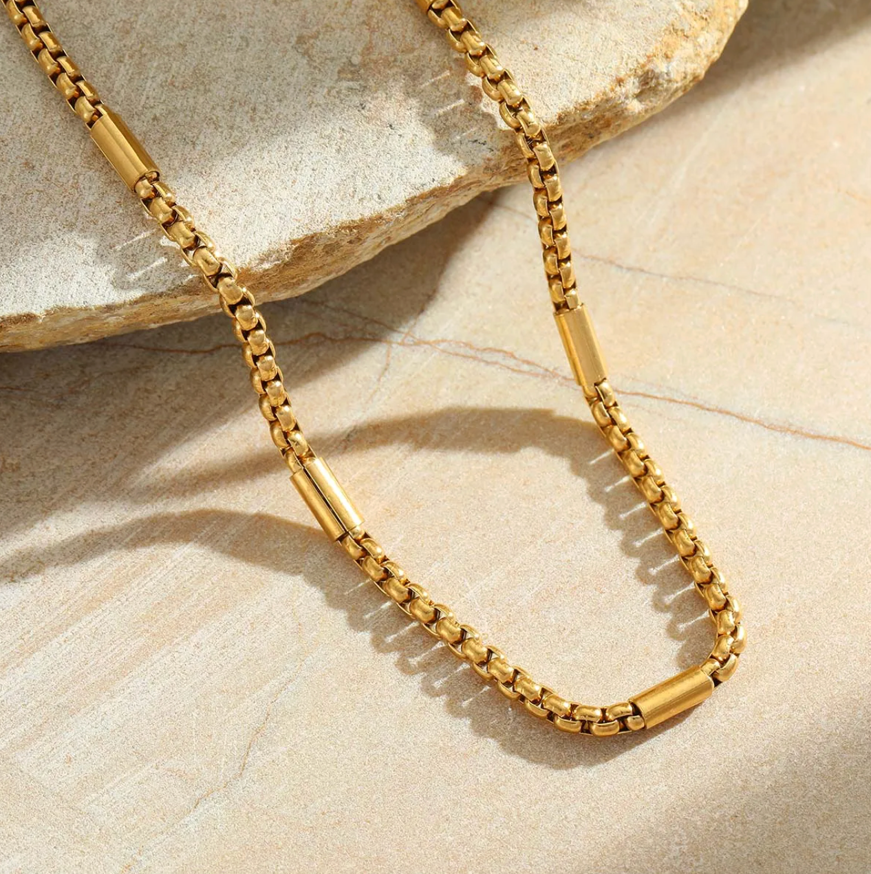 Box and Bar Statement Chain