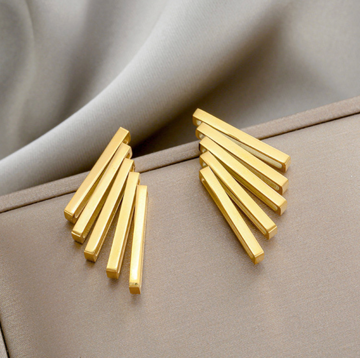Geometric Ray Stud Earrings