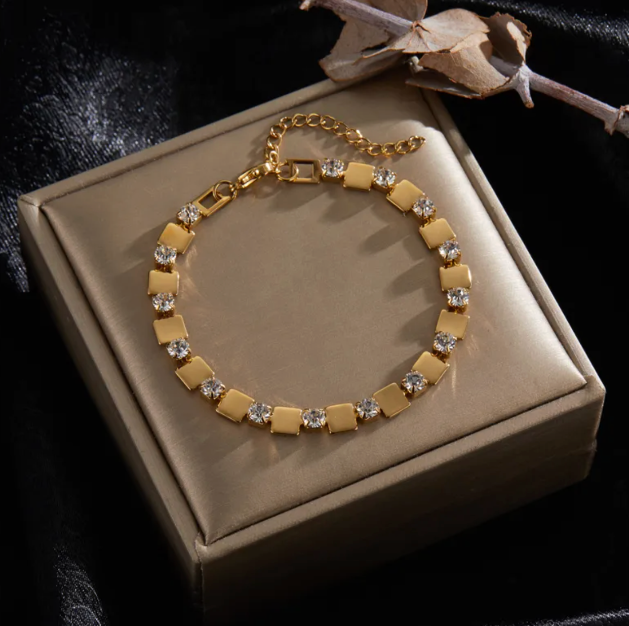 Alternating Square Link & Crystal Bracelet