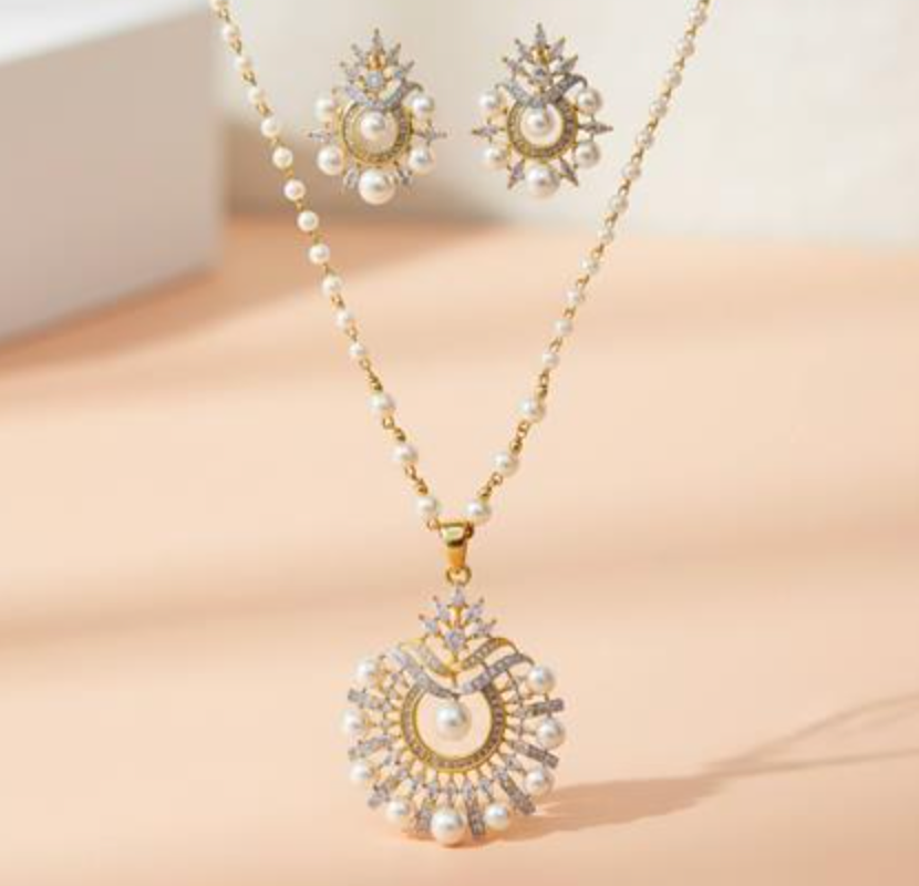 Pearl Sunray Pendant Set