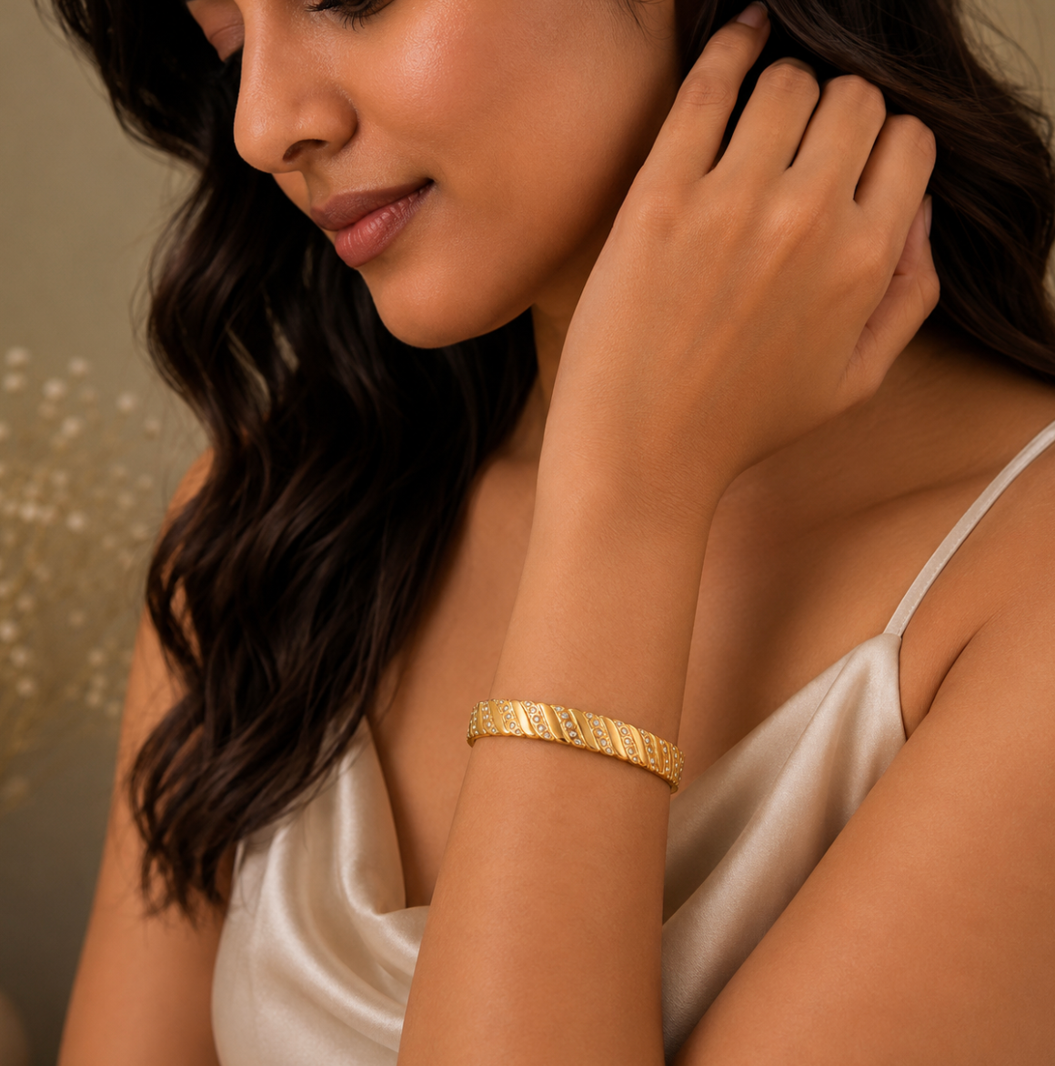 Paved Diagonal Swirl Bangle
