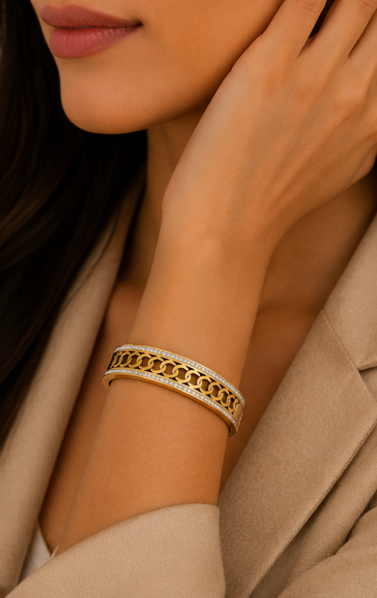 The Interlocking Pave Bangle