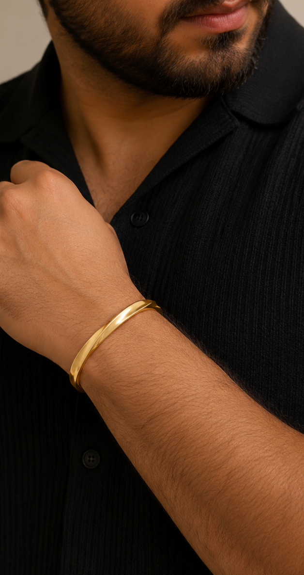 Gold Plated Twisted Cuff
