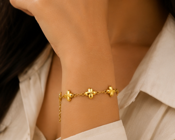 Auric Stars Bracelet
