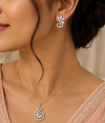 Curved Petal Drop Necklace Set