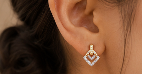 Geometric Chevron Curve Pendant Set