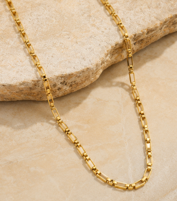 Sleek Rectangle Link Chain