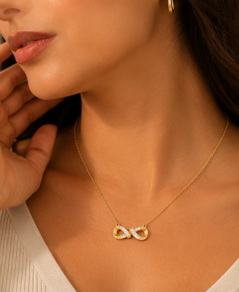 Infinity Zircon Necklace